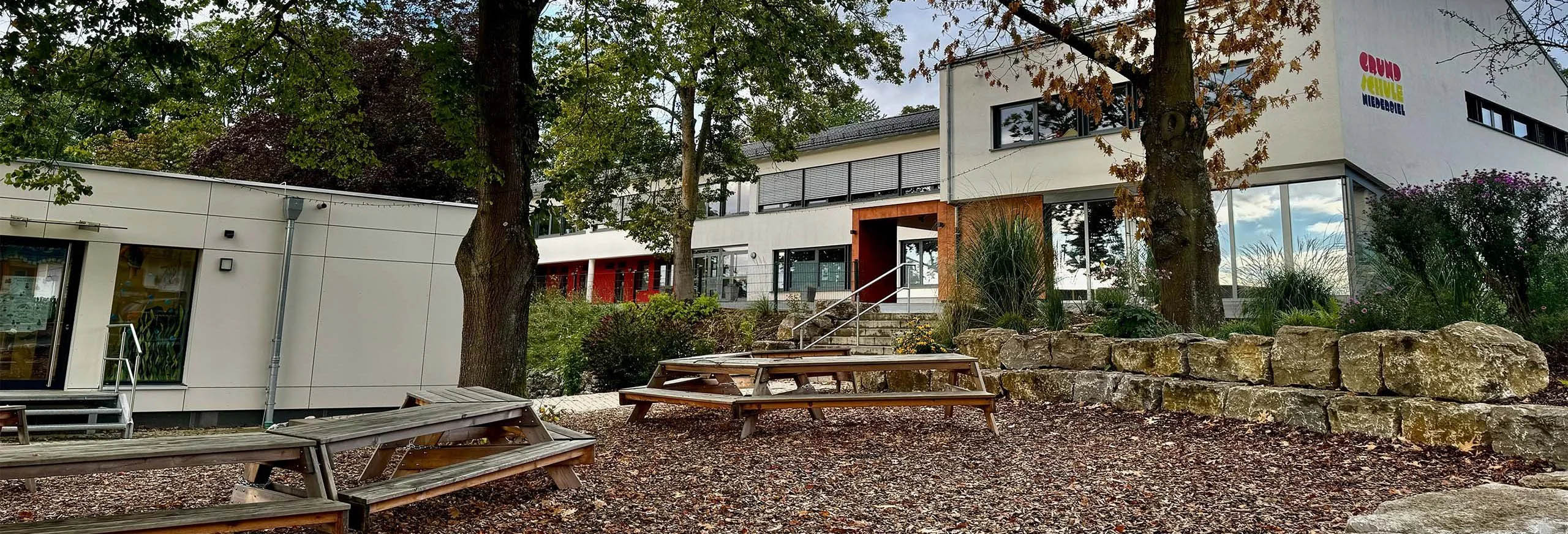 Grundschule mit Ganztagsangebot in Solms Grundschule mit Ganztagsangebot in Solms